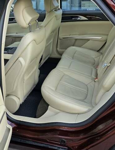 Коричневий Лінкольн MKZ, об'ємом двигуна 2 л та пробігом 135 тис. км за 11900 $, фото 21 на Automoto.ua