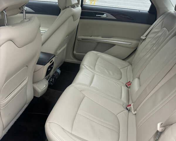 Коричневый Линкольн МКЗ, объемом двигателя 2 л и пробегом 107 тыс. км за 15500 $, фото 10 на Automoto.ua