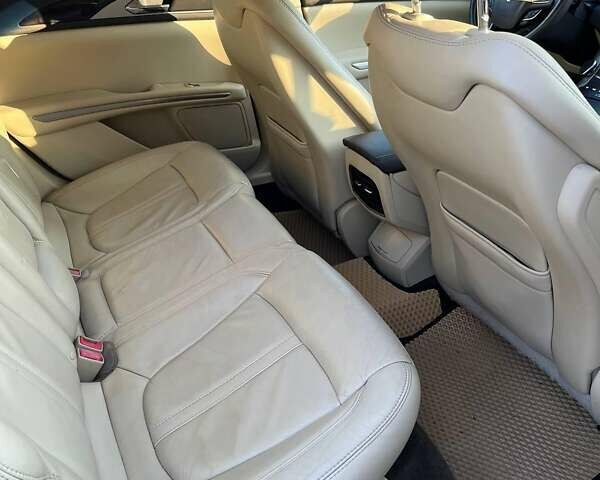 Червоний Лінкольн MKZ, об'ємом двигуна 2 л та пробігом 263 тис. км за 9000 $, фото 6 на Automoto.ua