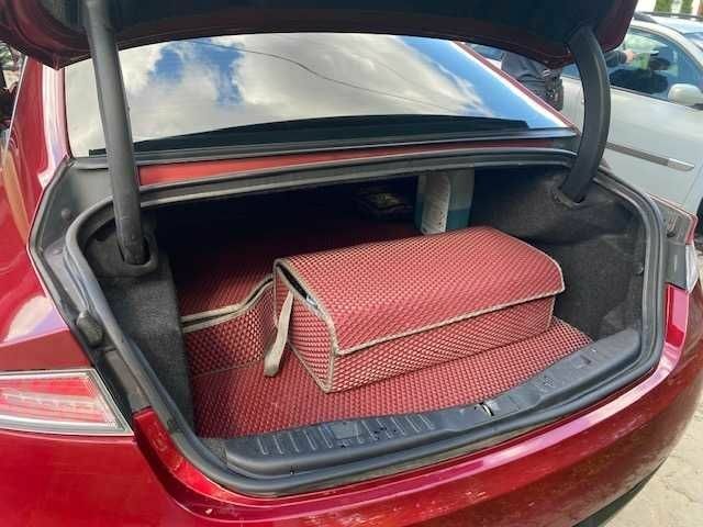 Красный Линкольн МКЗ, объемом двигателя 2 л и пробегом 256 тыс. км за 11500 $, фото 7 на Automoto.ua