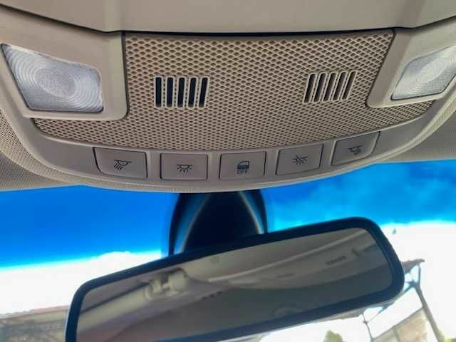 Красный Линкольн МКЗ, объемом двигателя 2 л и пробегом 256 тыс. км за 11500 $, фото 22 на Automoto.ua