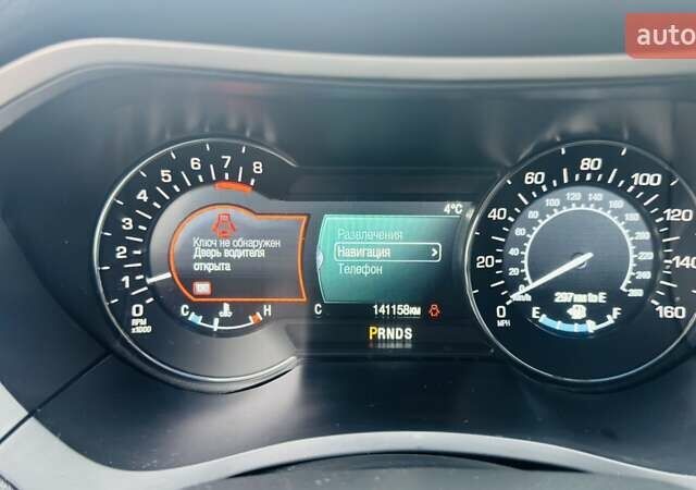 Красный Линкольн МКЗ, объемом двигателя 2 л и пробегом 141 тыс. км за 12500 $, фото 13 на Automoto.ua