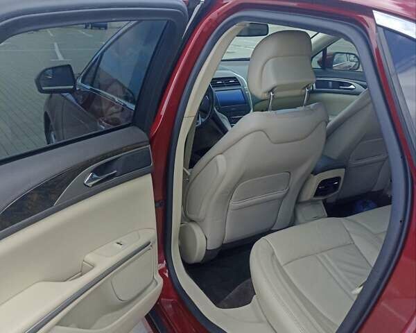 Красный Линкольн МКЗ, объемом двигателя 2 л и пробегом 128 тыс. км за 9300 $, фото 15 на Automoto.ua