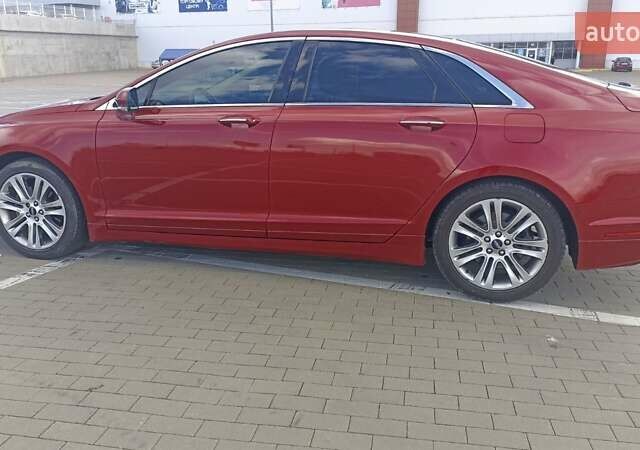 Красный Линкольн МКЗ, объемом двигателя 2 л и пробегом 128 тыс. км за 9300 $, фото 2 на Automoto.ua