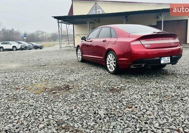 Красный Линкольн МКЗ, объемом двигателя 2 л и пробегом 141 тыс. км за 12500 $, фото 3 на Automoto.ua