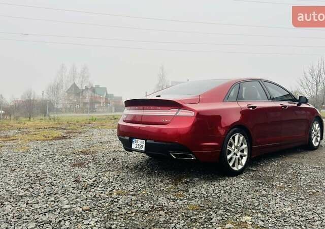 Красный Линкольн МКЗ, объемом двигателя 2 л и пробегом 141 тыс. км за 12500 $, фото 4 на Automoto.ua