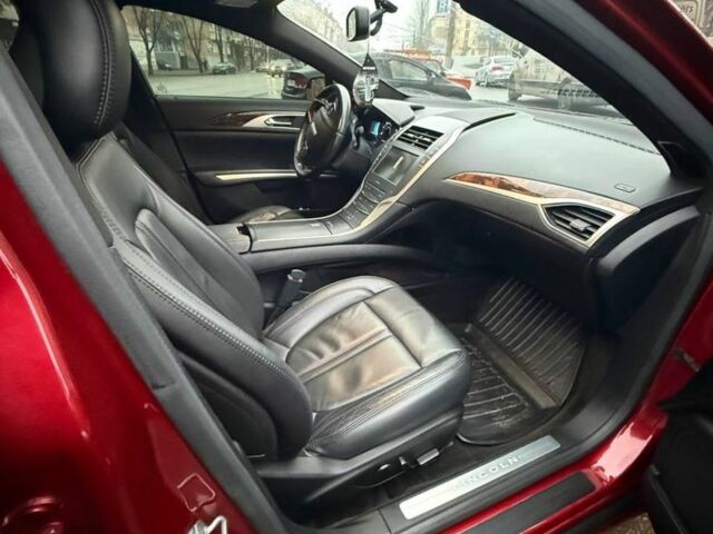 Червоний Лінкольн MKZ, об'ємом двигуна 2 л та пробігом 73 тис. км за 16000 $, фото 5 на Automoto.ua