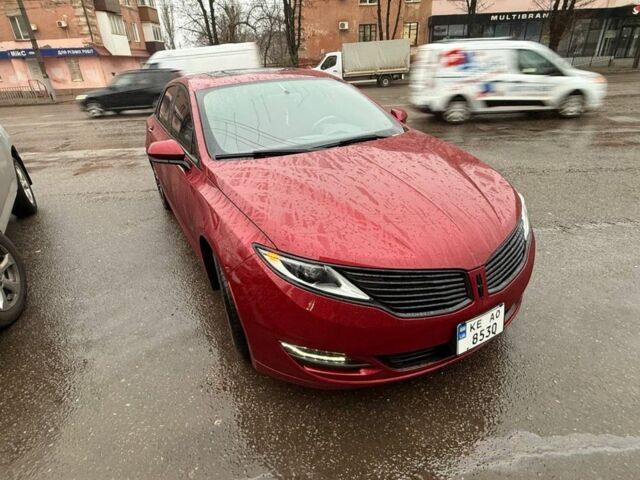 Червоний Лінкольн MKZ, об'ємом двигуна 2 л та пробігом 73 тис. км за 16000 $, фото 4 на Automoto.ua