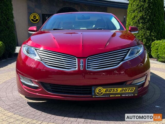 Красный Линкольн МКЗ, объемом двигателя 2 л и пробегом 71 тыс. км за 16990 $, фото 1 на Automoto.ua