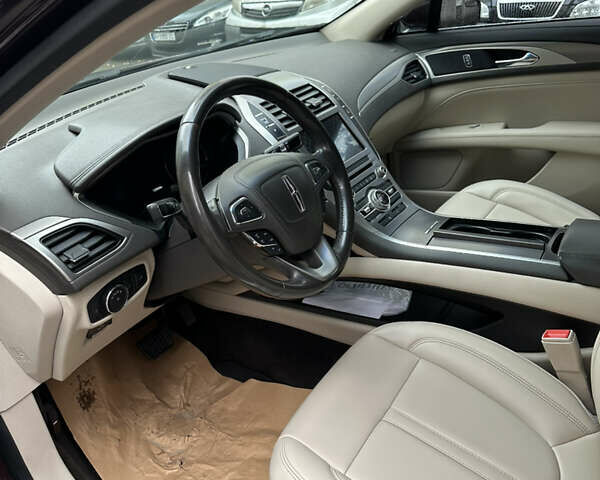 Червоний Лінкольн MKZ, об'ємом двигуна 2 л та пробігом 133 тис. км за 14500 $, фото 3 на Automoto.ua