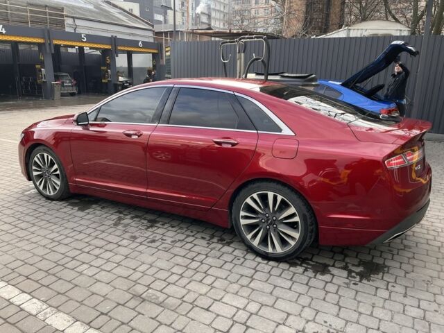 Красный Линкольн МКЗ, объемом двигателя 2 л и пробегом 115 тыс. км за 12900 $, фото 5 на Automoto.ua