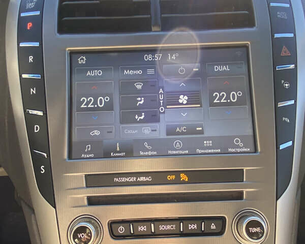 Червоний Лінкольн MKZ, об'ємом двигуна 3.5 л та пробігом 141 тис. км за 17300 $, фото 31 на Automoto.ua
