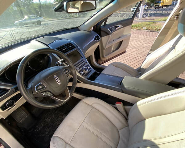 Червоний Лінкольн MKZ, об'ємом двигуна 3.5 л та пробігом 141 тис. км за 17300 $, фото 12 на Automoto.ua
