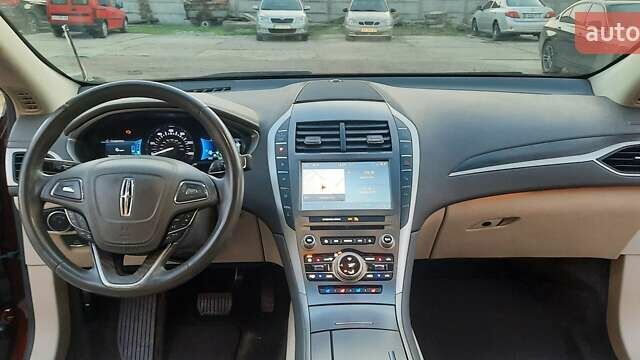 Красный Линкольн МКЗ, объемом двигателя 2 л и пробегом 116 тыс. км за 24789 $, фото 16 на Automoto.ua