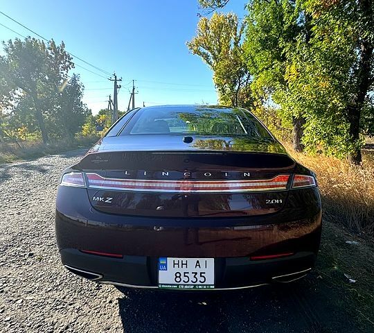 Червоний Лінкольн MKZ, об'ємом двигуна 2 л та пробігом 148 тис. км за 19700 $, фото 4 на Automoto.ua