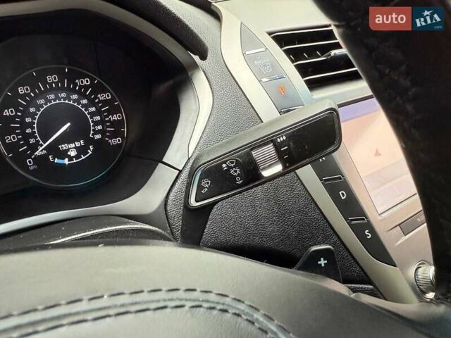 Красный Линкольн МКЗ, объемом двигателя 2 л и пробегом 36 тыс. км за 19990 $, фото 17 на Automoto.ua