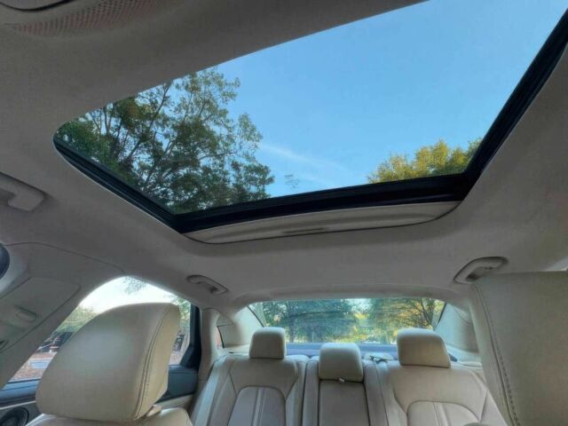 Красный Линкольн МКЗ, объемом двигателя 2 л и пробегом 34 тыс. км за 11900 $, фото 12 на Automoto.ua