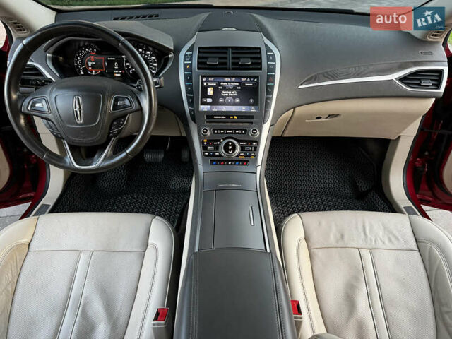 Красный Линкольн МКЗ, объемом двигателя 2 л и пробегом 61 тыс. км за 17900 $, фото 27 на Automoto.ua