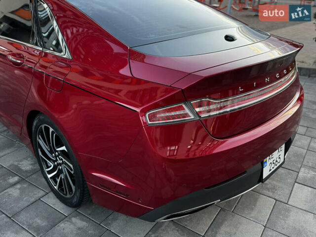 Красный Линкольн МКЗ, объемом двигателя 2 л и пробегом 61 тыс. км за 17900 $, фото 11 на Automoto.ua