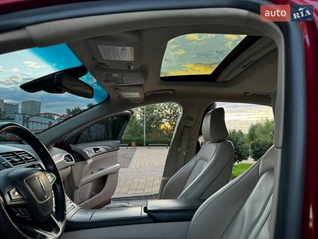 Красный Линкольн МКЗ, объемом двигателя 2 л и пробегом 62 тыс. км за 19900 $, фото 19 на Automoto.ua