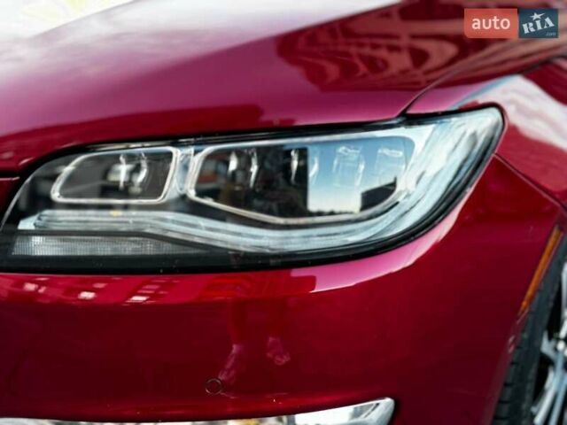 Красный Линкольн МКЗ, объемом двигателя 2 л и пробегом 62 тыс. км за 19900 $, фото 3 на Automoto.ua