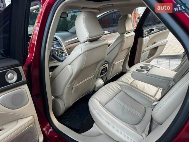 Красный Линкольн МКЗ, объемом двигателя 2 л и пробегом 62 тыс. км за 19900 $, фото 21 на Automoto.ua