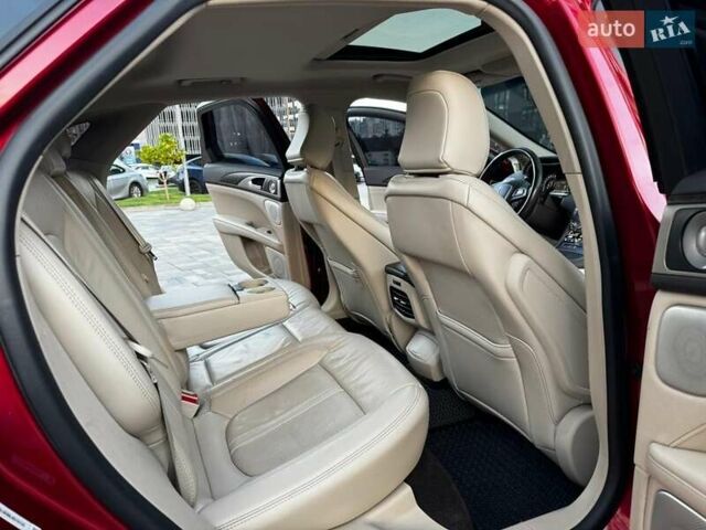 Красный Линкольн МКЗ, объемом двигателя 2 л и пробегом 62 тыс. км за 19900 $, фото 22 на Automoto.ua