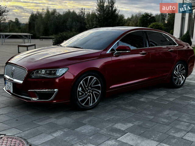 Красный Линкольн МКЗ, объемом двигателя 2 л и пробегом 61 тыс. км за 18900 $, фото 5 на Automoto.ua