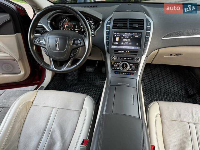 Красный Линкольн МКЗ, объемом двигателя 2 л и пробегом 61 тыс. км за 17900 $, фото 29 на Automoto.ua