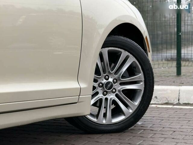 Линкольн МКЗ, объемом двигателя 0 л и пробегом 190 тыс. км за 13450 $, фото 18 на Automoto.ua