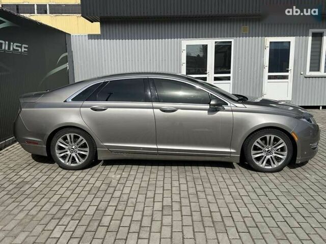 Линкольн МКЗ, объемом двигателя 0 л и пробегом 182 тыс. км за 10800 $, фото 10 на Automoto.ua