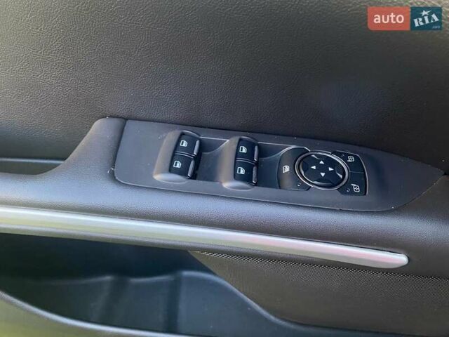 Линкольн МКЗ, объемом двигателя 2 л и пробегом 127 тыс. км за 11999 $, фото 19 на Automoto.ua