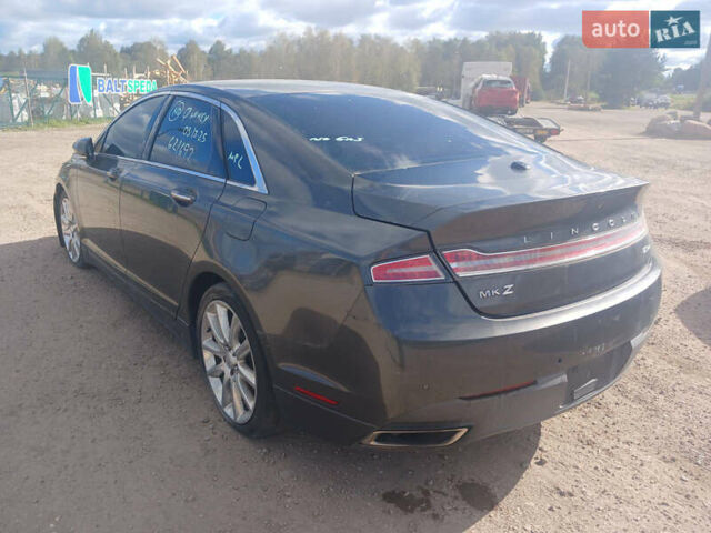 Линкольн МКЗ, объемом двигателя 2 л и пробегом 212 тыс. км за 9500 $, фото 1 на Automoto.ua