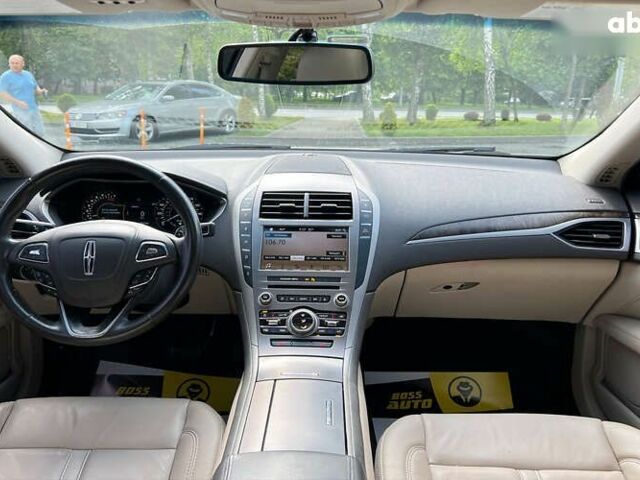 Линкольн МКЗ, объемом двигателя 2 л и пробегом 156 тыс. км за 15600 $, фото 11 на Automoto.ua