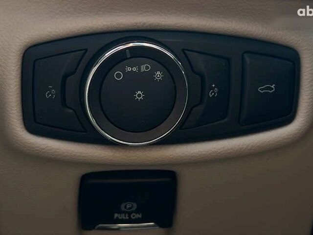 Линкольн МКЗ, объемом двигателя 2 л и пробегом 156 тыс. км за 15600 $, фото 24 на Automoto.ua