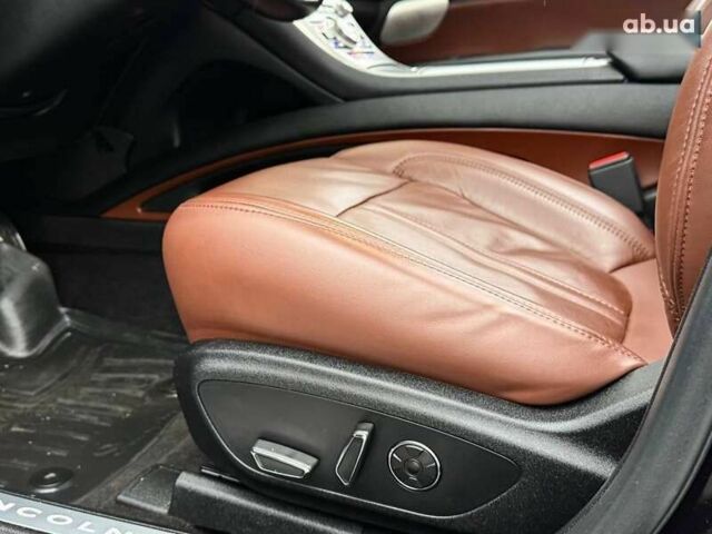 Линкольн МКЗ, объемом двигателя 2 л и пробегом 81 тыс. км за 18990 $, фото 23 на Automoto.ua