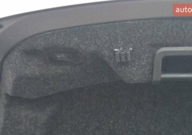 Лінкольн MKZ 2013 у Бродах на Automoto.ua Сірий Лінкольн MKZ, об'ємом двигуна 2 л та пробігом 244 тис. км за 13800 $, фото 24 на Automoto.ua