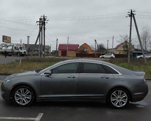 Серый Линкольн МКЗ, объемом двигателя 2 л и пробегом 240 тыс. км за 11000 $, фото 2 на Automoto.ua