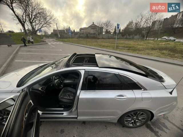 Серый Линкольн МКЗ, объемом двигателя 2 л и пробегом 238 тыс. км за 11800 $, фото 10 на Automoto.ua