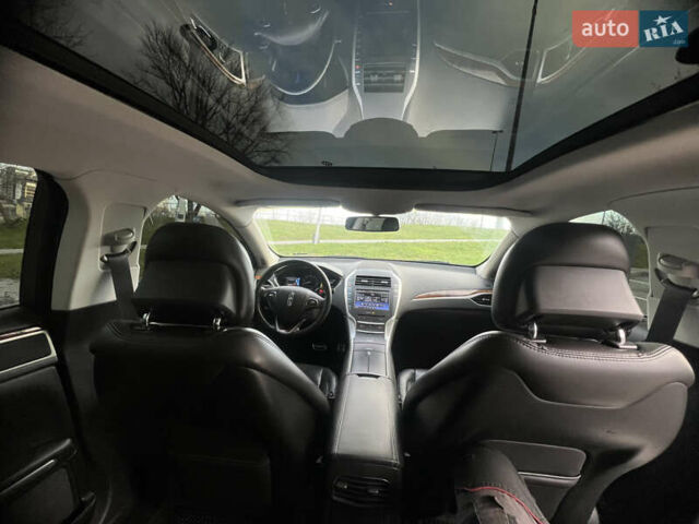 Серый Линкольн МКЗ, объемом двигателя 2 л и пробегом 238 тыс. км за 11800 $, фото 13 на Automoto.ua