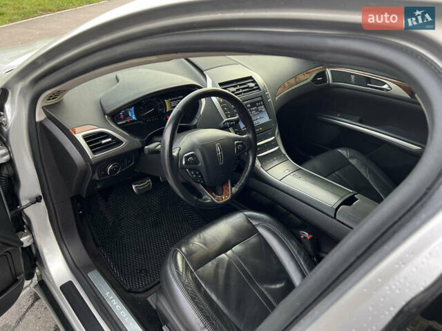 Серый Линкольн МКЗ, объемом двигателя 2 л и пробегом 238 тыс. км за 11800 $, фото 16 на Automoto.ua