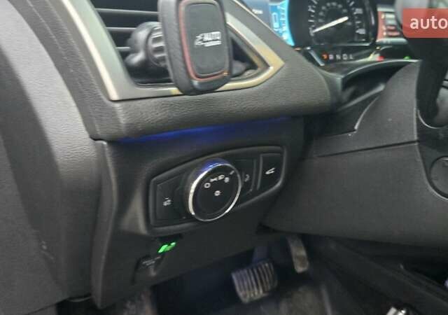 Лінкольн MKZ 2013 у Бродах на Automoto.ua Сірий Лінкольн MKZ, об'ємом двигуна 2 л та пробігом 244 тис. км за 13800 $, фото 10 на Automoto.ua