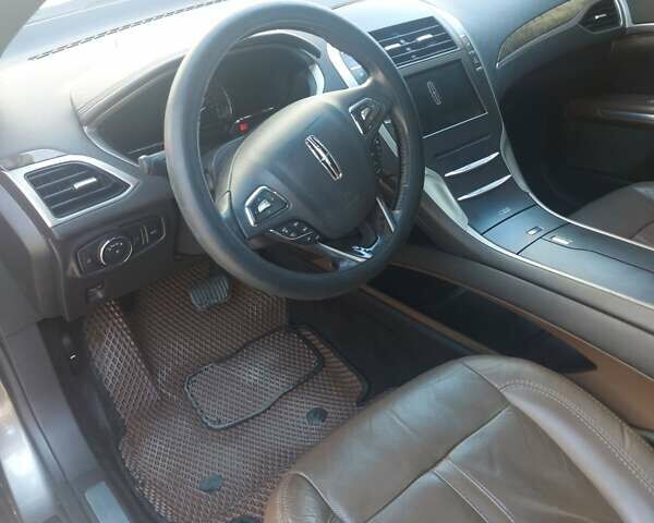 Серый Линкольн МКЗ, объемом двигателя 2 л и пробегом 180 тыс. км за 13000 $, фото 16 на Automoto.ua