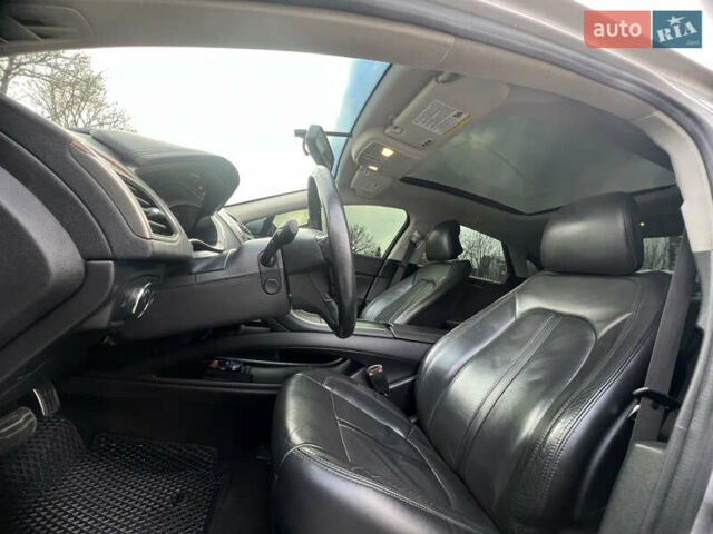 Серый Линкольн МКЗ, объемом двигателя 2 л и пробегом 238 тыс. км за 11800 $, фото 5 на Automoto.ua