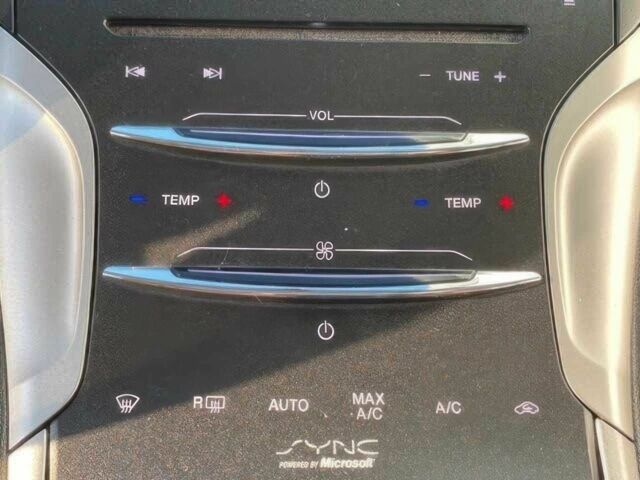 Сірий Лінкольн MKZ, об'ємом двигуна 2 л та пробігом 86 тис. км за 6000 $, фото 8 на Automoto.ua