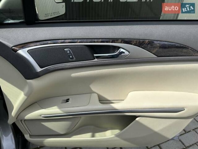 Серый Линкольн МКЗ, объемом двигателя 2 л и пробегом 182 тыс. км за 11900 $, фото 25 на Automoto.ua