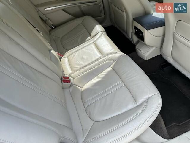 Серый Линкольн МКЗ, объемом двигателя 2 л и пробегом 182 тыс. км за 11900 $, фото 26 на Automoto.ua