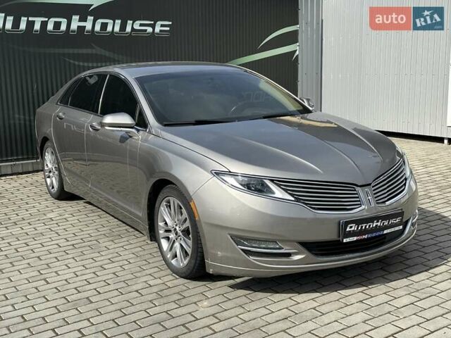 Серый Линкольн МКЗ, объемом двигателя 2 л и пробегом 182 тыс. км за 11900 $, фото 5 на Automoto.ua