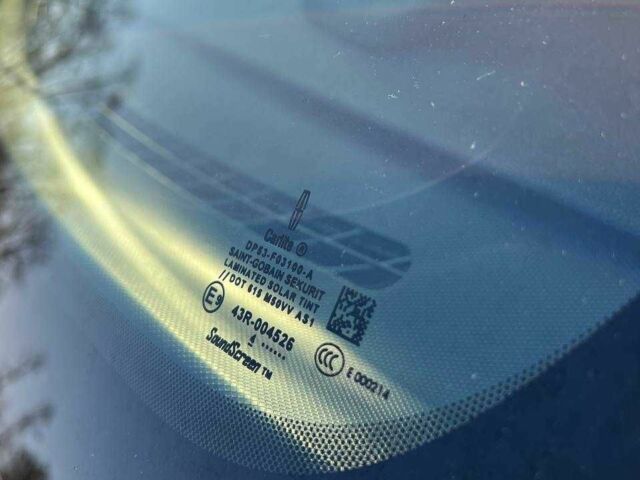 Сірий Лінкольн MKZ, об'ємом двигуна 2 л та пробігом 323 тис. км за 12900 $, фото 4 на Automoto.ua