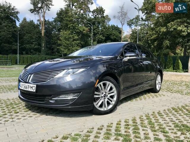Серый Линкольн МКЗ, объемом двигателя 2 л и пробегом 243 тыс. км за 10400 $, фото 1 на Automoto.ua
